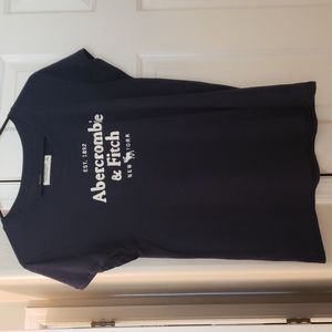 A&F graphic tee